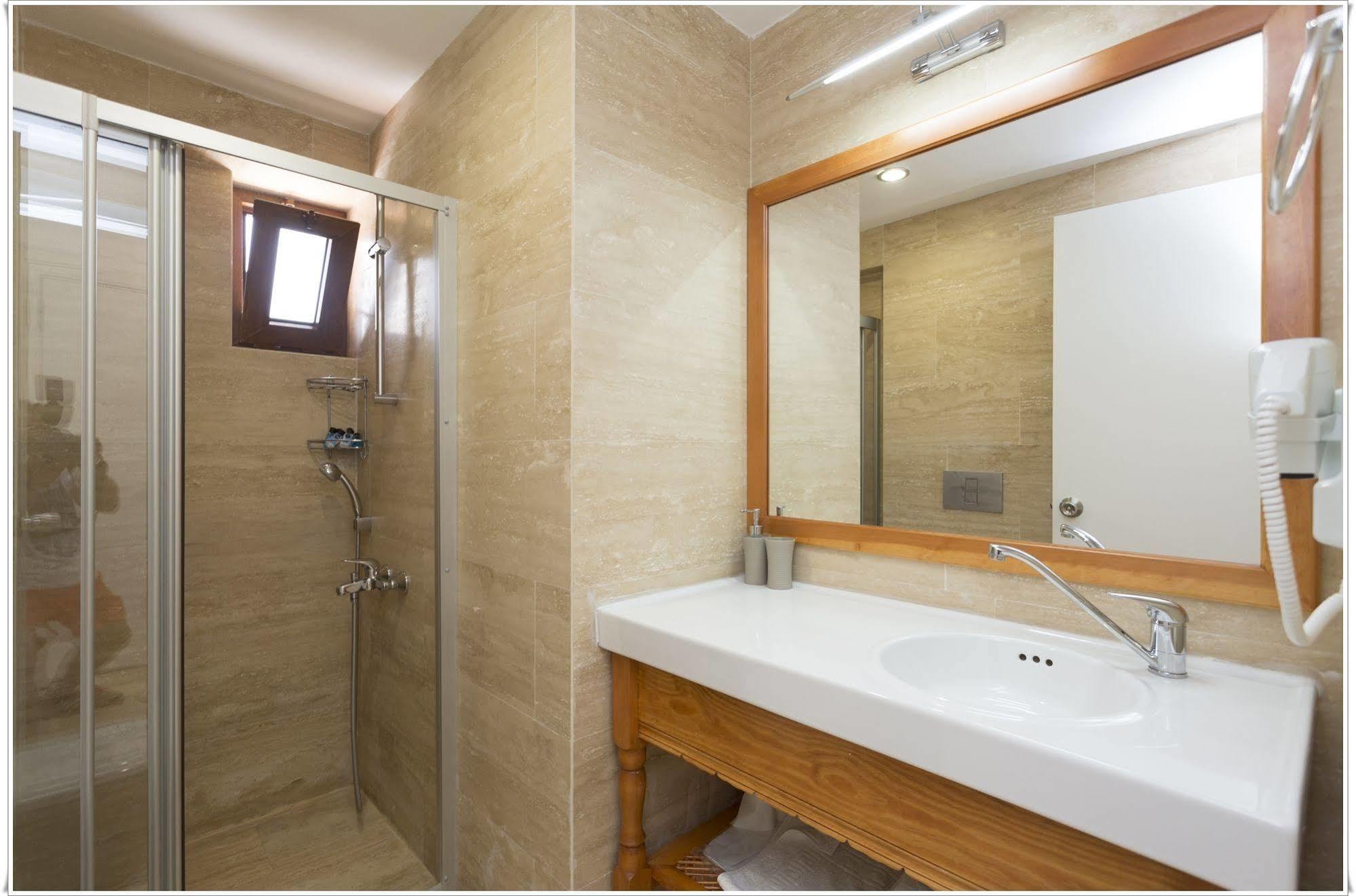 Ayka Hotel Akyaka  Extérieur photo